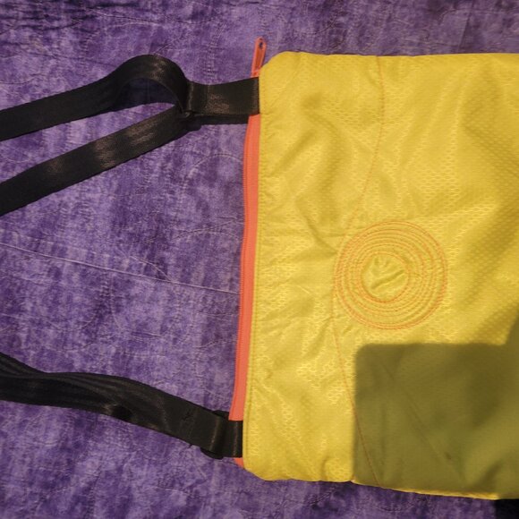 Tenacious NWOT 1 Green, 1 Yellow, 1 Purple Bag/Purse - Picture 5 of 9